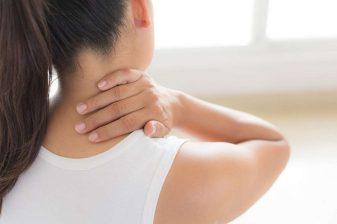 درد پشت قلب نشانه ی چیست؟